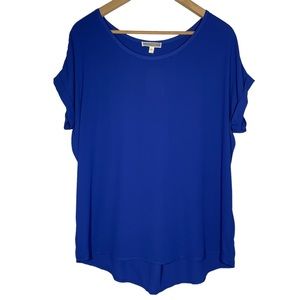 NWT Dleione Blue womens shirt stretchy. folded short sleeves breathable size L